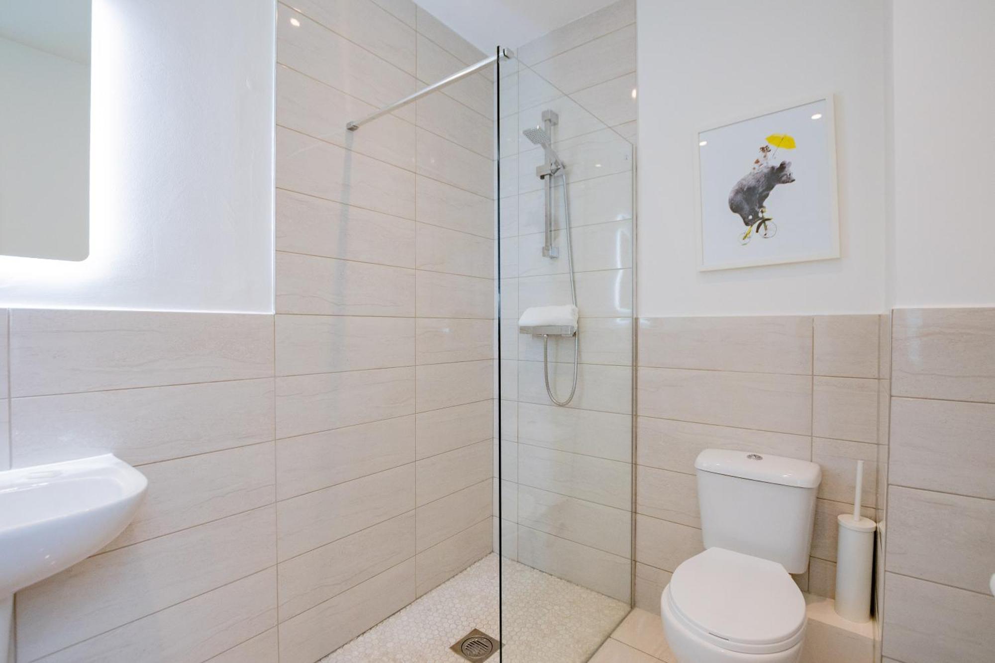 Villa The Large Group House -Sleeps 21 Dublín Exterior foto